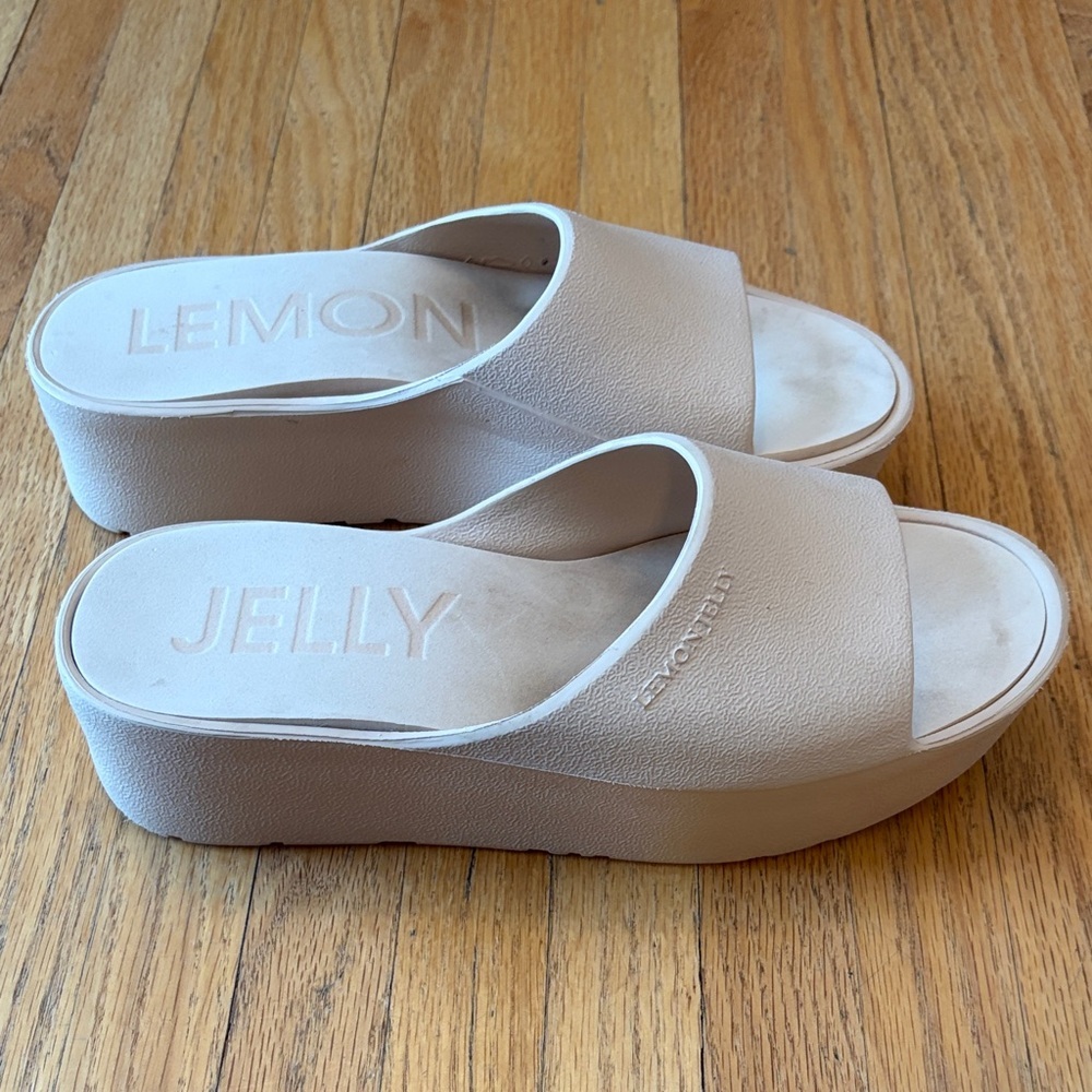 Lemon Jelly Women's Sunny Slide Sandal - Picture 5 of 7